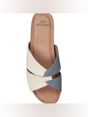 Earth origins blue stone suede slides sandals new in box 7.5m